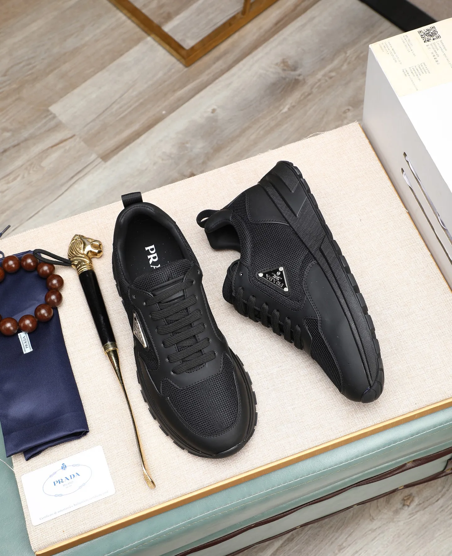 Men's shoes 💰540 🌹🌹[PRADA—Prada] latest model 🙈original replica! 👟👟👟Available here. The workmanship is top-notch. The upper is made from Italy. 🇮🇹Imported first-layer cowhide. ❗️Breathable cowhide lining@Suitable for travel. The original version has an enlarged engraved sole, making it suitable for all kinds of travels, showing low-key luxury. Let quality speak for itself. Color: Size: 38-44